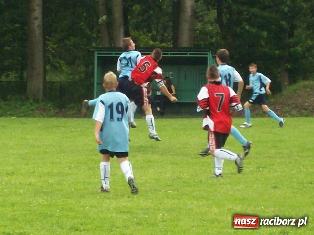 Zdjęcie w galerii na portalu naszraciborz.pl: Mecze dla kibiców, odznaki dla zasłużonych wiadomości z regionu