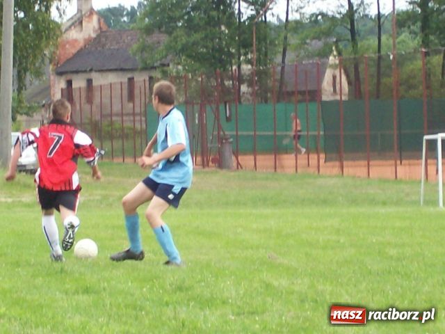 Zdjęcie w galerii na portalu naszraciborz.pl: Mecze dla kibiców, odznaki dla zasłużonych wiadomości z regionu