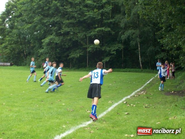 Zdjęcie w galerii na portalu naszraciborz.pl: Mecze dla kibiców, odznaki dla zasłużonych wiadomości z regionu