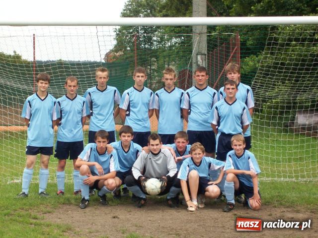 Zdjęcie w galerii na portalu naszraciborz.pl: Mecze dla kibiców, odznaki dla zasłużonych wiadomości z regionu