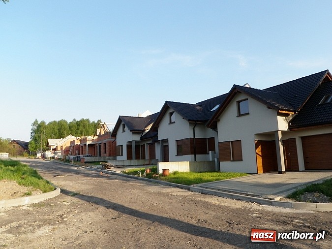 Zdjęcie w galerii na portalu naszraciborz.pl: Akacjowe Osiedle – blisko natury i miasta  wiadomości z regionu