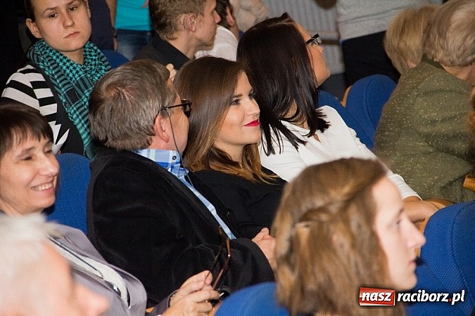 Zdjęcie w galerii na portalu naszraciborz.pl: Down_us w Domu Kultury Strzecha wiadomości z regionu