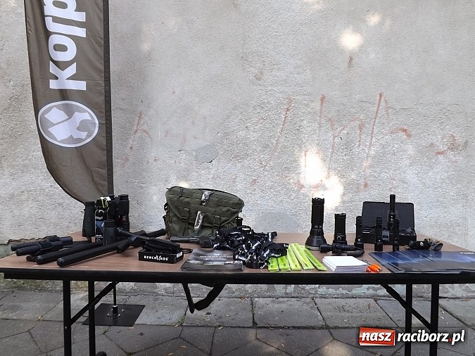 Zdjęcie w galerii na portalu naszraciborz.pl: Huk, strzał, krzyk i krew. Miedzyresortowe szkolenie w Zakładzie Karnym w Raciborzu wiadomości z regionu