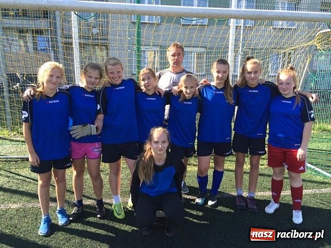 Zdjęcie w galerii na portalu naszraciborz.pl: Piłkarki z Pawłowa ponownie w finale krajowym Orlika  wiadomości z regionu