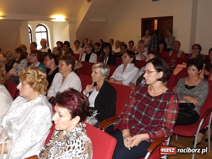 Zdjęcie w galerii na portalu naszraciborz.pl: Medyk w Raciborzu ma już 50 lat!  wiadomości z regionu