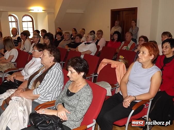 Zdjęcie w galerii na portalu naszraciborz.pl: Medyk w Raciborzu ma już 50 lat!  wiadomości z regionu