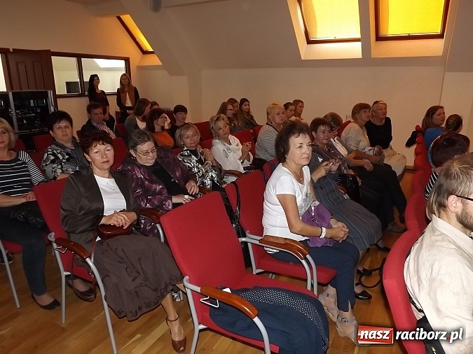 Zdjęcie w galerii na portalu naszraciborz.pl: Medyk w Raciborzu ma już 50 lat!  wiadomości z regionu