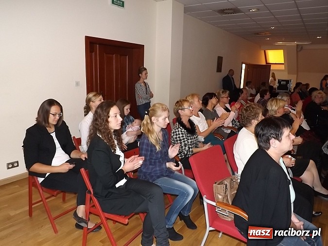 Zdjęcie w galerii na portalu naszraciborz.pl: Medyk w Raciborzu ma już 50 lat!  wiadomości z regionu