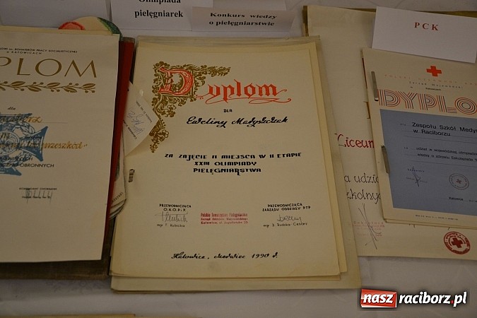 Zdjęcie w galerii na portalu naszraciborz.pl: Medyk w Raciborzu ma już 50 lat!  wiadomości z regionu