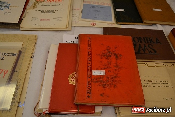 Zdjęcie w galerii na portalu naszraciborz.pl: Medyk w Raciborzu ma już 50 lat!  wiadomości z regionu