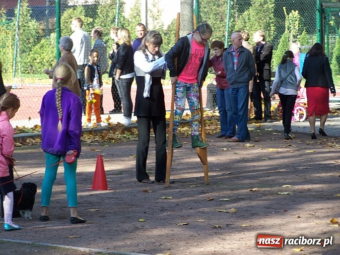 Zdjęcie w galerii na portalu naszraciborz.pl: Festyn rodzinny z okazji Dnia Papieskiego w G 5 wiadomości z regionu