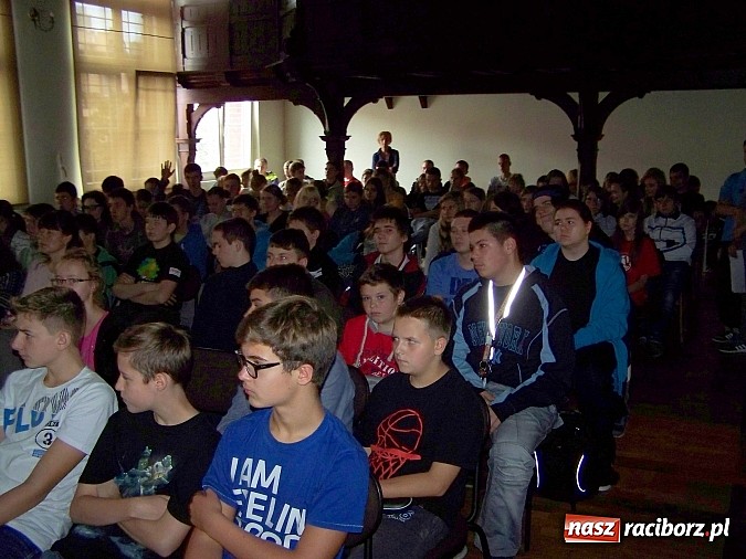 Zdjęcie w galerii na portalu naszraciborz.pl: Co wiem o ochronie przeciwpożarowej i zasadach ewakuacji w G5? wiadomości z regionu