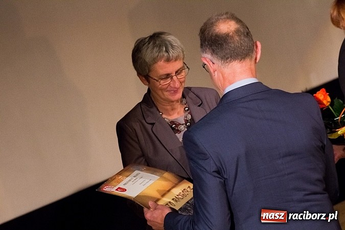 Zdjęcie w galerii na portalu naszraciborz.pl: Miejskie obchody Dnia Edukacji Narodowej wiadomości z regionu