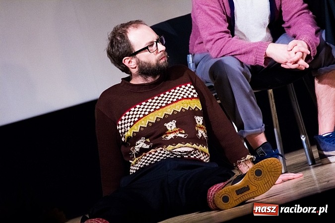 Zdjęcie w galerii na portalu naszraciborz.pl: Łowcy. B bawili publiczność w RCK wiadomości z regionu