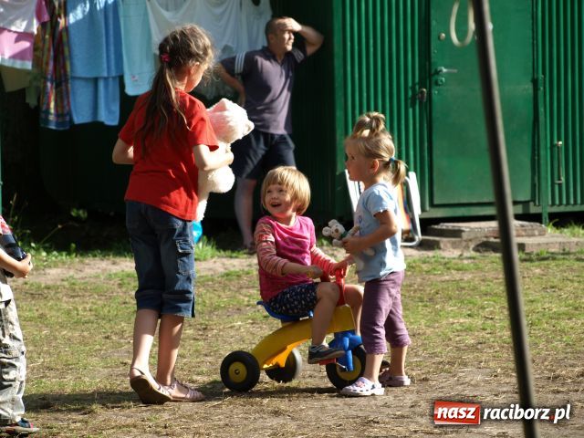 Zdjęcie w galerii na portalu naszraciborz.pl: PLEŚNA 2009 - fotoreportaż wiadomości z regionu