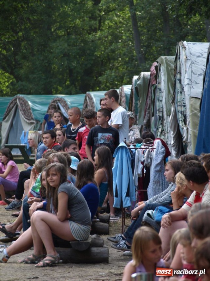 Zdjęcie w galerii na portalu naszraciborz.pl: PLEŚNA 2009 - fotoreportaż wiadomości z regionu