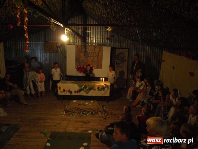 Zdjęcie w galerii na portalu naszraciborz.pl: PLEŚNA 2009 - fotoreportaż wiadomości z regionu