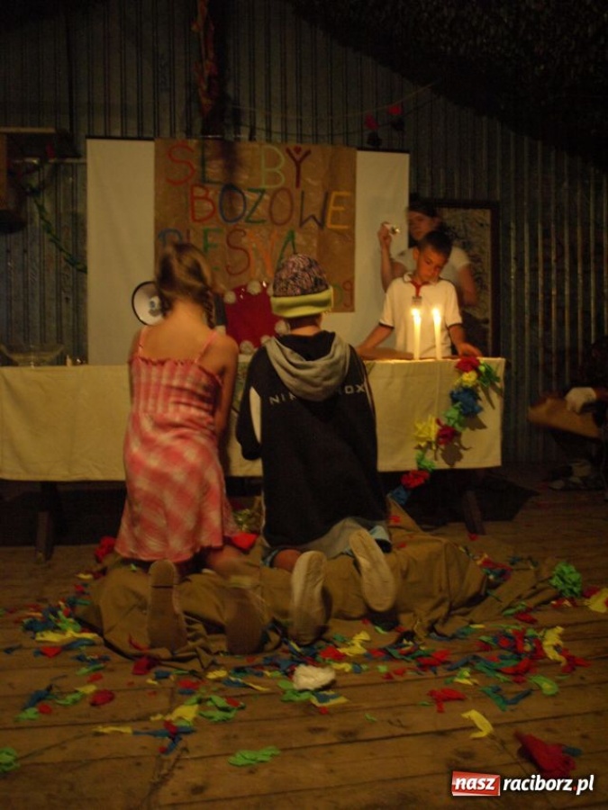 Zdjęcie w galerii na portalu naszraciborz.pl: PLEŚNA 2009 - fotoreportaż wiadomości z regionu