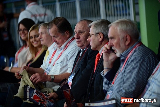 Zdjęcie w galerii na portalu naszraciborz.pl: Wielkie zapaśnicze show w Arenie Rafako. Polska vs reszta świata 4:5 wiadomości z regionu