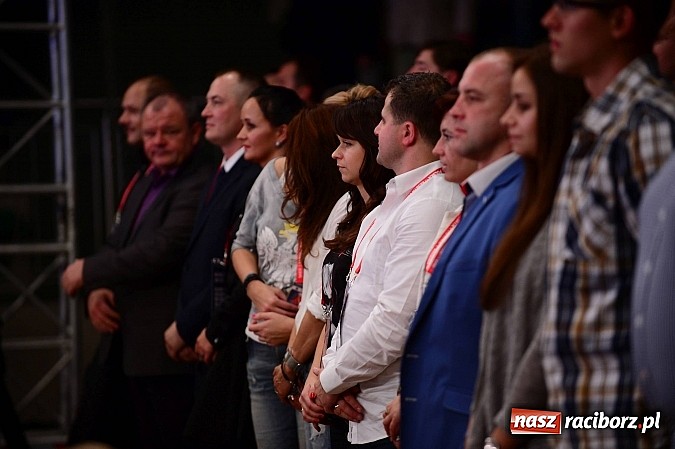 Zdjęcie w galerii na portalu naszraciborz.pl: Wielkie zapaśnicze show w Arenie Rafako. Polska vs reszta świata 4:5 wiadomości z regionu