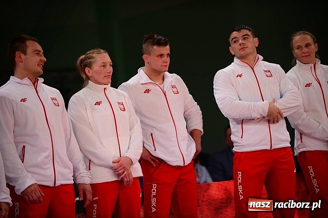 Zdjęcie w galerii na portalu naszraciborz.pl: Wielkie zapaśnicze show w Arenie Rafako. Polska vs reszta świata 4:5 wiadomości z regionu