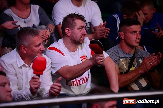 Zdjęcie w galerii na portalu naszraciborz.pl: Wielkie zapaśnicze show w Arenie Rafako. Polska vs reszta świata 4:5 wiadomości z regionu