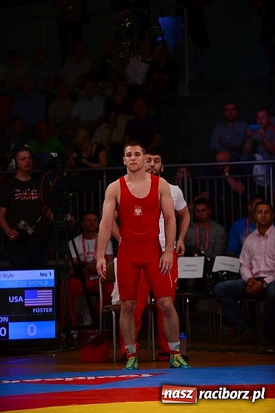 Zdjęcie w galerii na portalu naszraciborz.pl: Wielkie zapaśnicze show w Arenie Rafako. Polska vs reszta świata 4:5 wiadomości z regionu