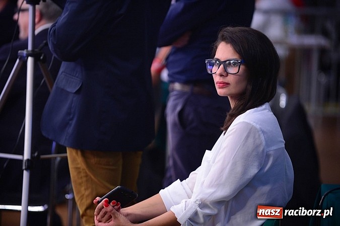 Zdjęcie w galerii na portalu naszraciborz.pl: Wielkie zapaśnicze show w Arenie Rafako. Polska vs reszta świata 4:5 wiadomości z regionu