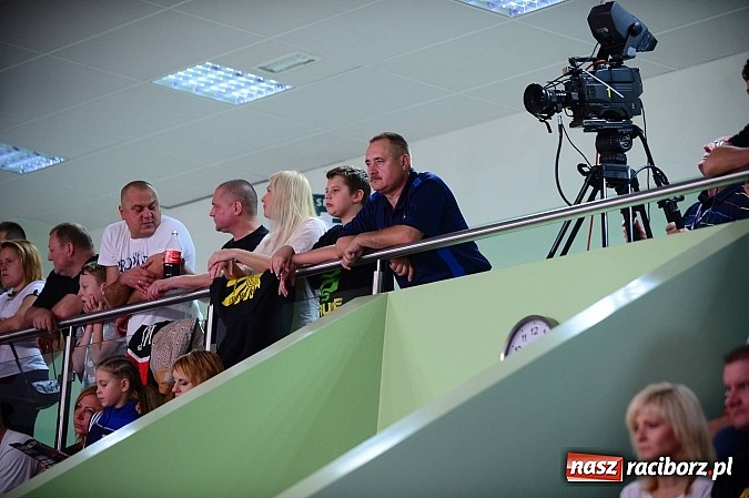 Zdjęcie w galerii na portalu naszraciborz.pl: Wielkie zapaśnicze show w Arenie Rafako. Polska vs reszta świata 4:5 wiadomości z regionu