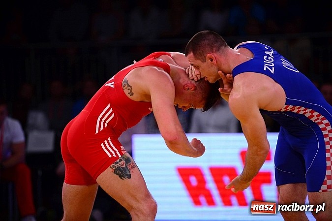 Zdjęcie w galerii na portalu naszraciborz.pl: Wielkie zapaśnicze show w Arenie Rafako. Polska vs reszta świata 4:5 wiadomości z regionu