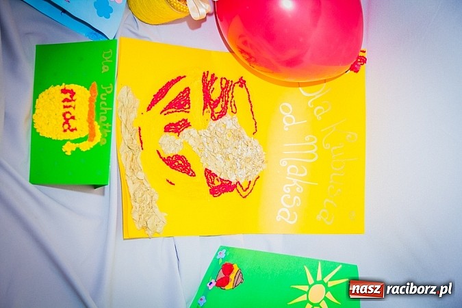 Zdjęcie w galerii na portalu naszraciborz.pl: Dzieci świętowały urodziny Kubusia Puchatka wiadomości z regionu
