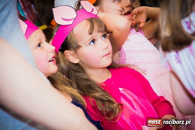 Zdjęcie w galerii na portalu naszraciborz.pl: Dzieci świętowały urodziny Kubusia Puchatka wiadomości z regionu