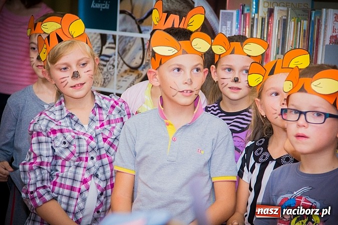 Zdjęcie w galerii na portalu naszraciborz.pl: Dzieci świętowały urodziny Kubusia Puchatka wiadomości z regionu