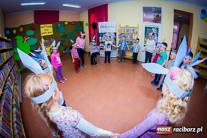 Zdjęcie w galerii na portalu naszraciborz.pl: Dzieci świętowały urodziny Kubusia Puchatka wiadomości z regionu