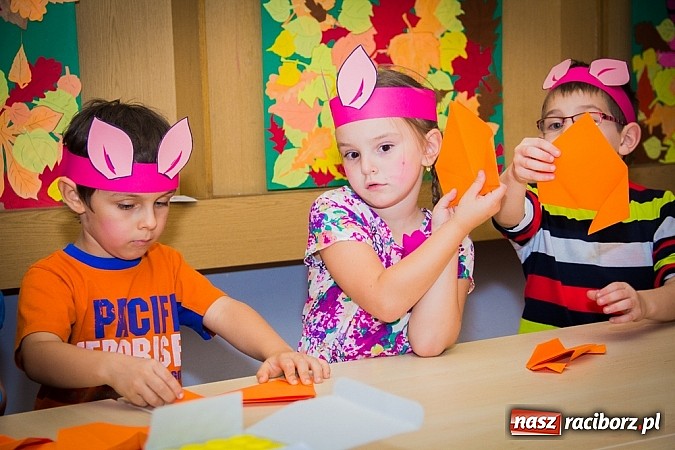 Zdjęcie w galerii na portalu naszraciborz.pl: Dzieci świętowały urodziny Kubusia Puchatka wiadomości z regionu