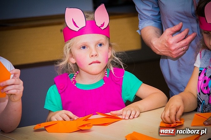 Zdjęcie w galerii na portalu naszraciborz.pl: Dzieci świętowały urodziny Kubusia Puchatka wiadomości z regionu