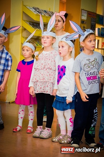 Zdjęcie w galerii na portalu naszraciborz.pl: Dzieci świętowały urodziny Kubusia Puchatka wiadomości z regionu