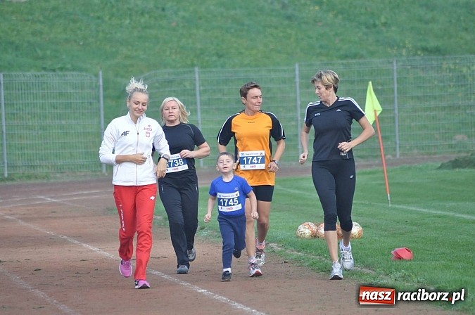 Zdjęcie w galerii na portalu naszraciborz.pl: Ogólnopolski Test Coopera z Justyną Święty wiadomości z regionu