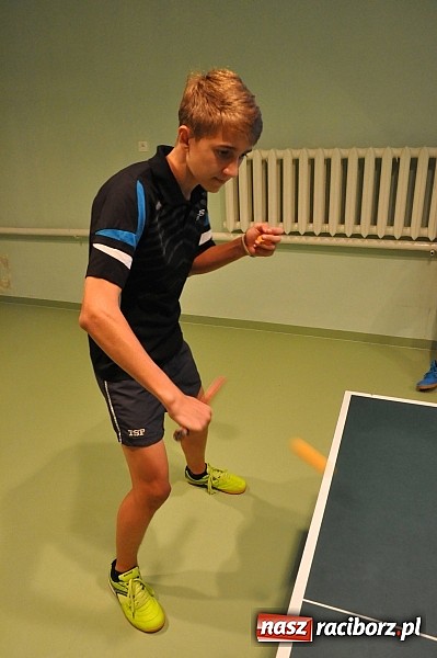 Zdjęcie w galerii na portalu naszraciborz.pl: Jedyna w powiecie sala do tenisa stołowego została dziś otwarta w Bojanowie wiadomości z regionu