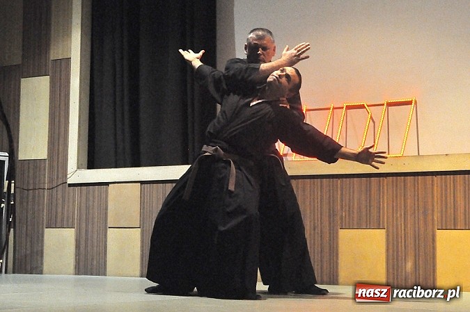 Zdjęcie w galerii na portalu naszraciborz.pl: Budo Gala 2014: Pokazy mistrz&oacute;w japońskich sztuk walki wiadomości z regionu