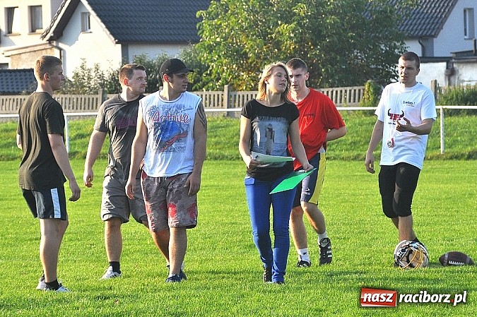 Zdjęcie w galerii na portalu naszraciborz.pl: Raciborzanie chcą grać w futbol amerykański wiadomości z regionu