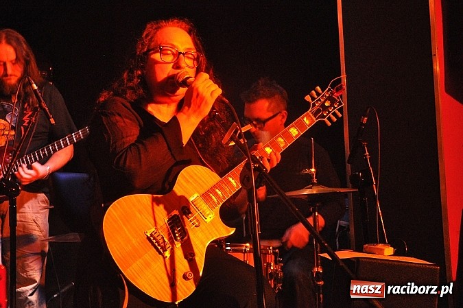 Zdjęcie w galerii na portalu naszraciborz.pl: Martyna Jakubowicz wystąpiła na Końcu Świata wiadomości z regionu