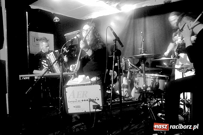 Zdjęcie w galerii na portalu naszraciborz.pl: Martyna Jakubowicz wystąpiła na Końcu Świata wiadomości z regionu