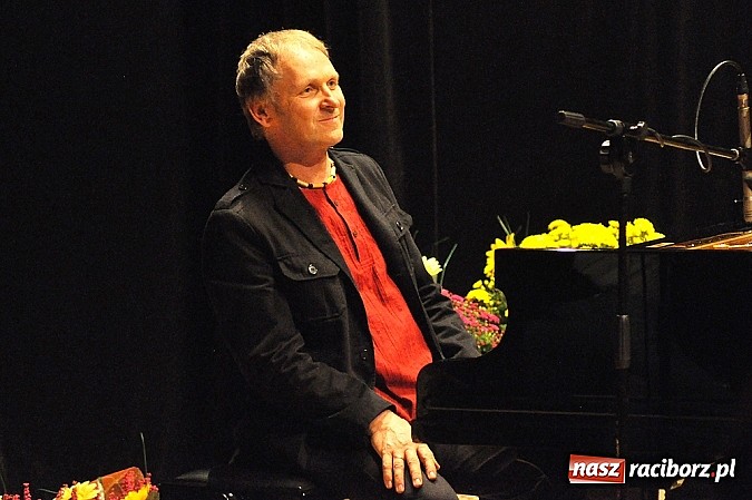 Zdjęcie w galerii na portalu naszraciborz.pl: Jazzowy wieczór w RCK z Arturem Dutkiewiczem wiadomości z regionu