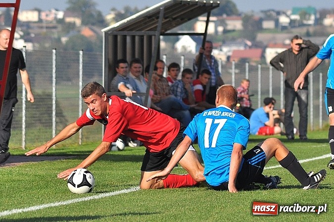 Zdjęcie w galerii na portalu naszraciborz.pl: Dziesięć bramek w Borucinie. Naprzód lepszy od Studziennej wiadomości z regionu