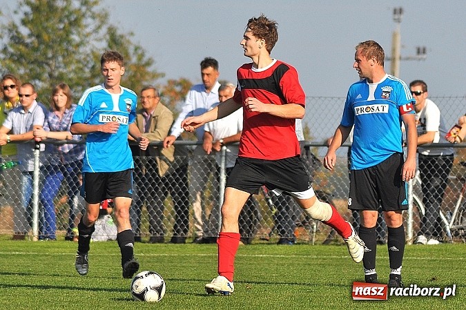 Zdjęcie w galerii na portalu naszraciborz.pl: Dziesięć bramek w Borucinie. Naprzód lepszy od Studziennej wiadomości z regionu