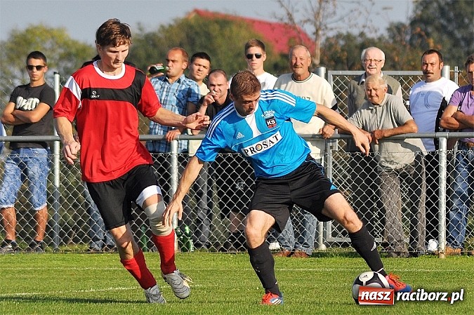 Zdjęcie w galerii na portalu naszraciborz.pl: Dziesięć bramek w Borucinie. Naprzód lepszy od Studziennej wiadomości z regionu