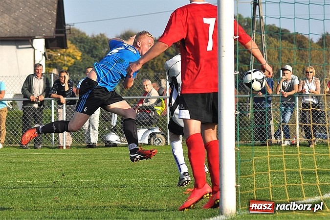 Zdjęcie w galerii na portalu naszraciborz.pl: Dziesięć bramek w Borucinie. Naprzód lepszy od Studziennej wiadomości z regionu