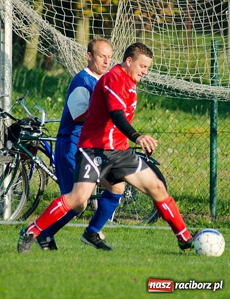 Zdjęcie w galerii na portalu naszraciborz.pl: Markowice-Grzegorzowice: Niewykorzystane sytuacje się mszczą wiadomości z regionu