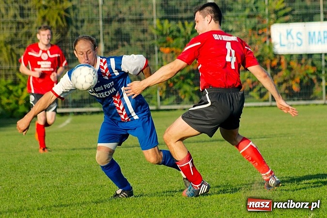 Zdjęcie w galerii na portalu naszraciborz.pl: Markowice-Grzegorzowice: Niewykorzystane sytuacje się mszczą wiadomości z regionu